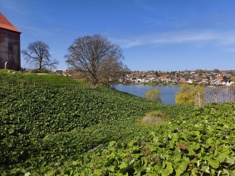 Staldgaarden - April 2026