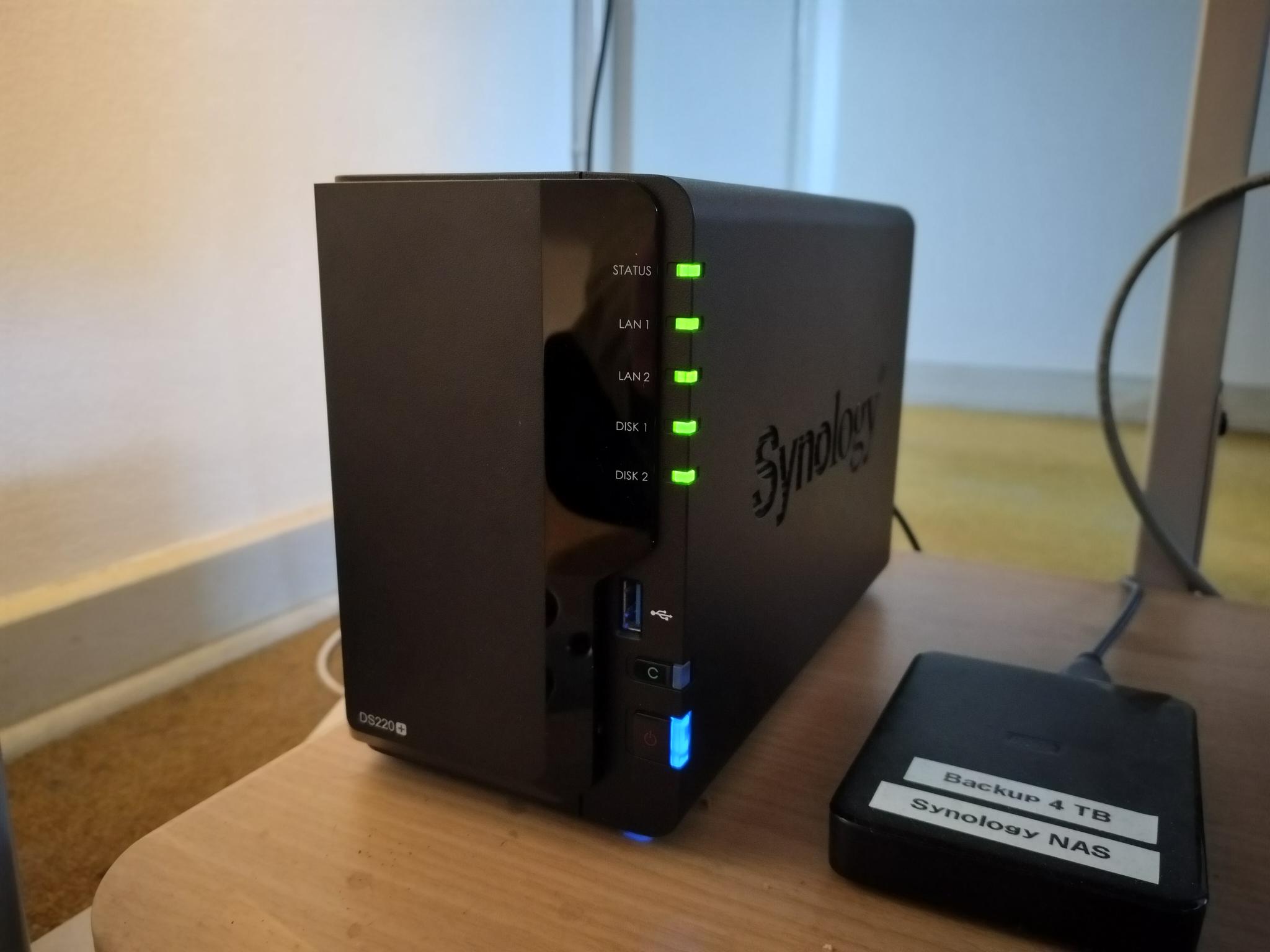 Synology DS220+